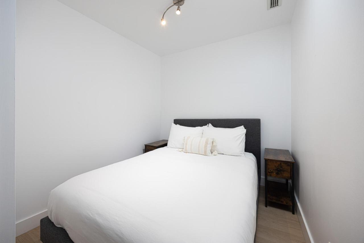 Newly Renovated Cozy Condo/Union Station Τορόντο Εξωτερικό φωτογραφία